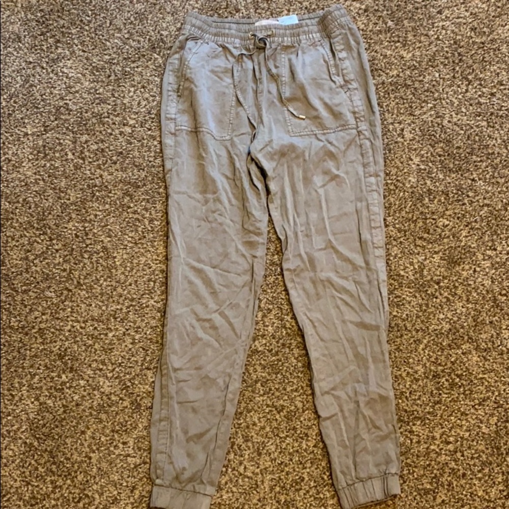 Light army green joggers